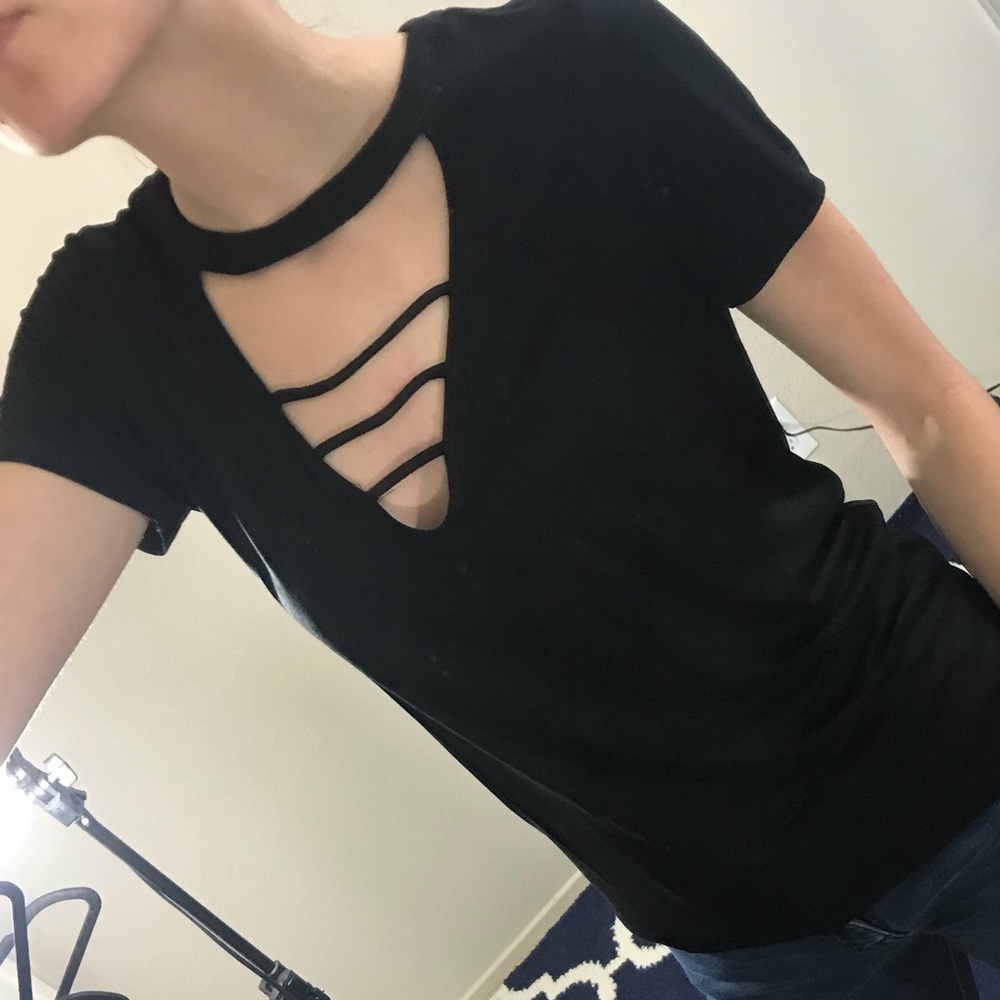 Black Strappy Tee - Picture 2 of 5
